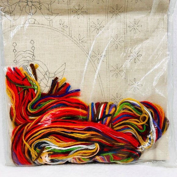 Rare Bucilla Creative Needlecraft Holly Hobbie "Sitting Pretty" Kit - New/Sealed - Picture 6 of 6